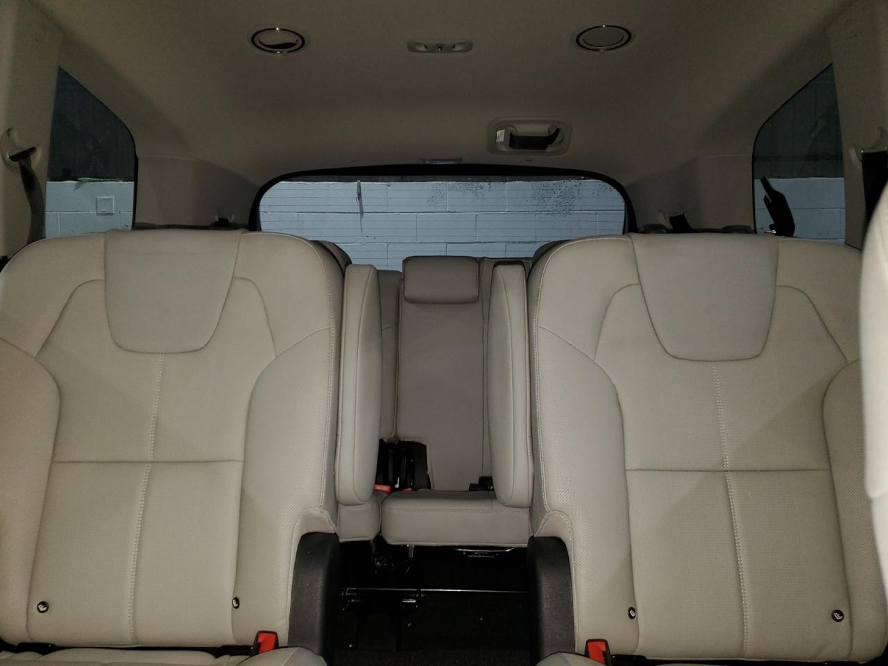 2022 Kia Telluride - Image 10