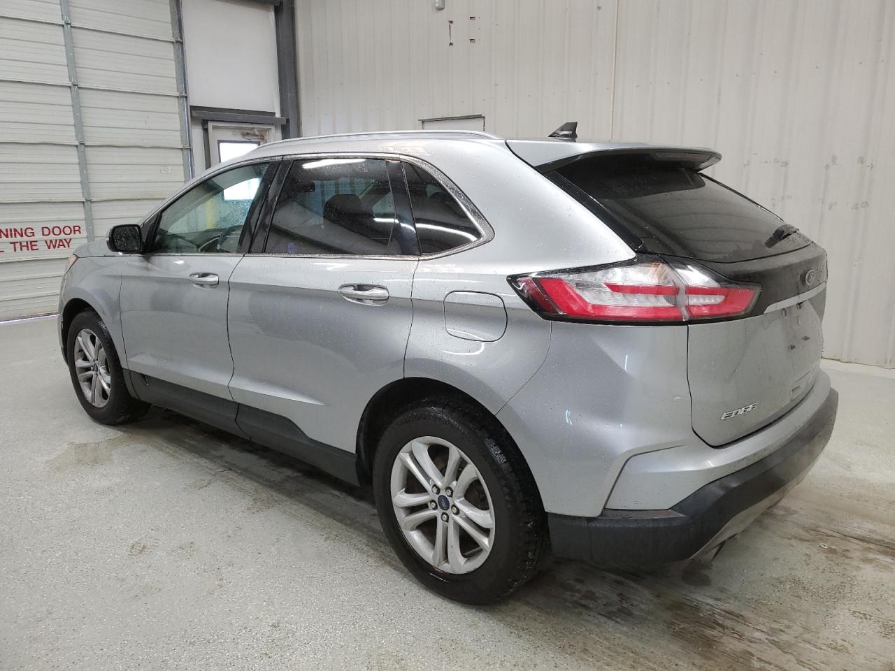 2020 Ford Edge - Image 2