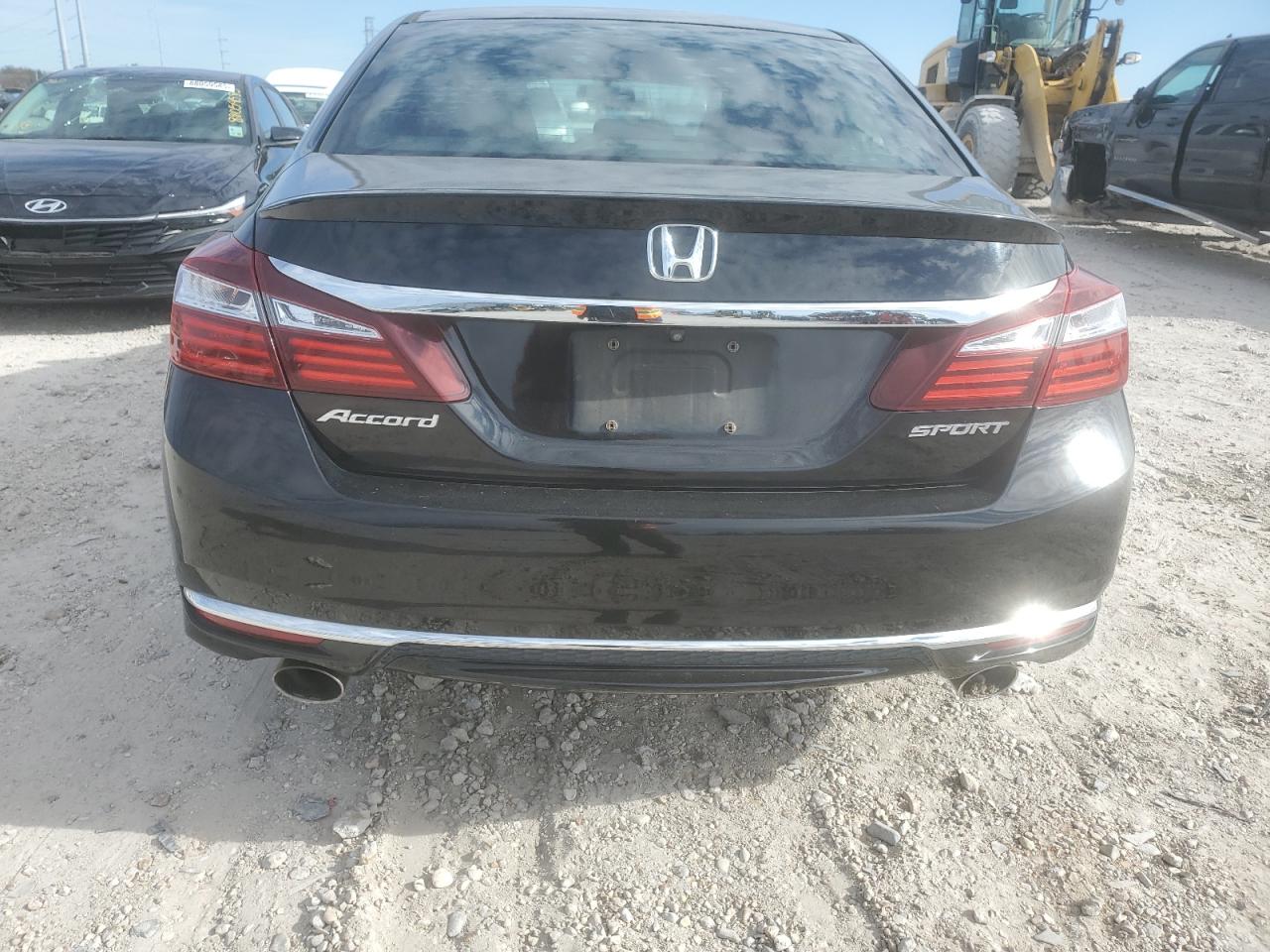 VIN 1HGCR2F54GA229000 2016 HONDA ACCORD no.6