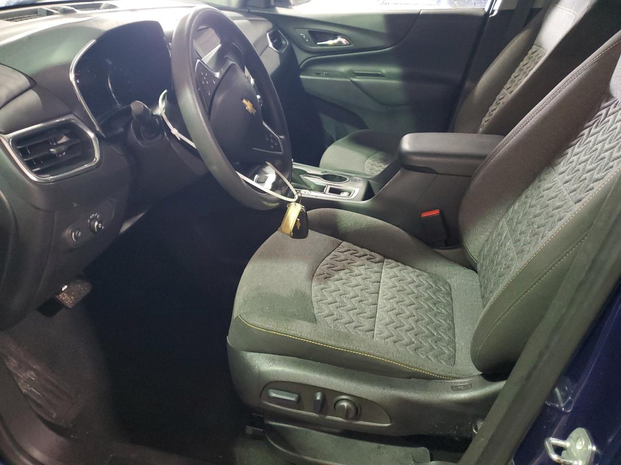 2023 Chevrolet Equinox - Image 7