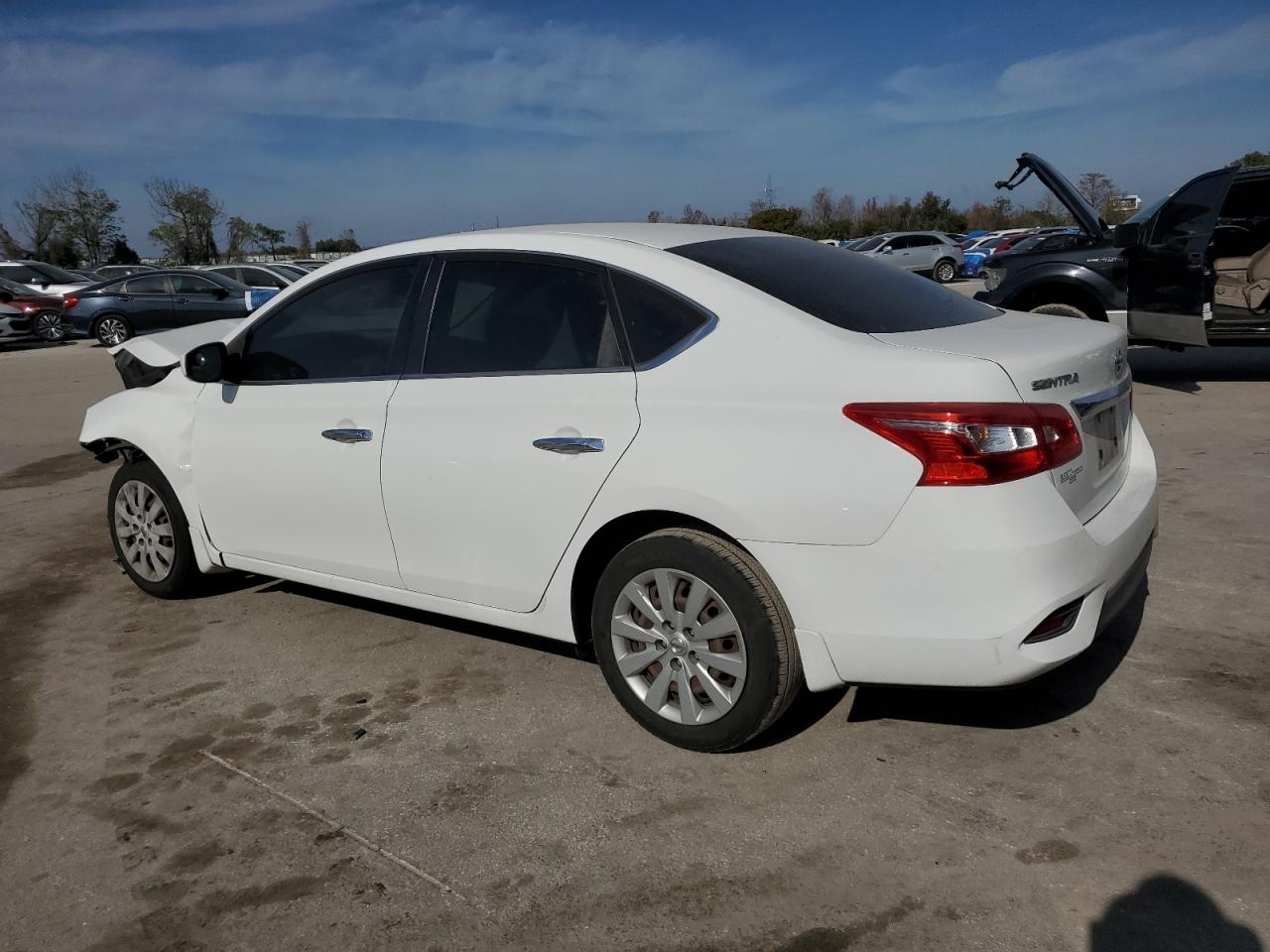 2017 Nissan Sentra - Image 2