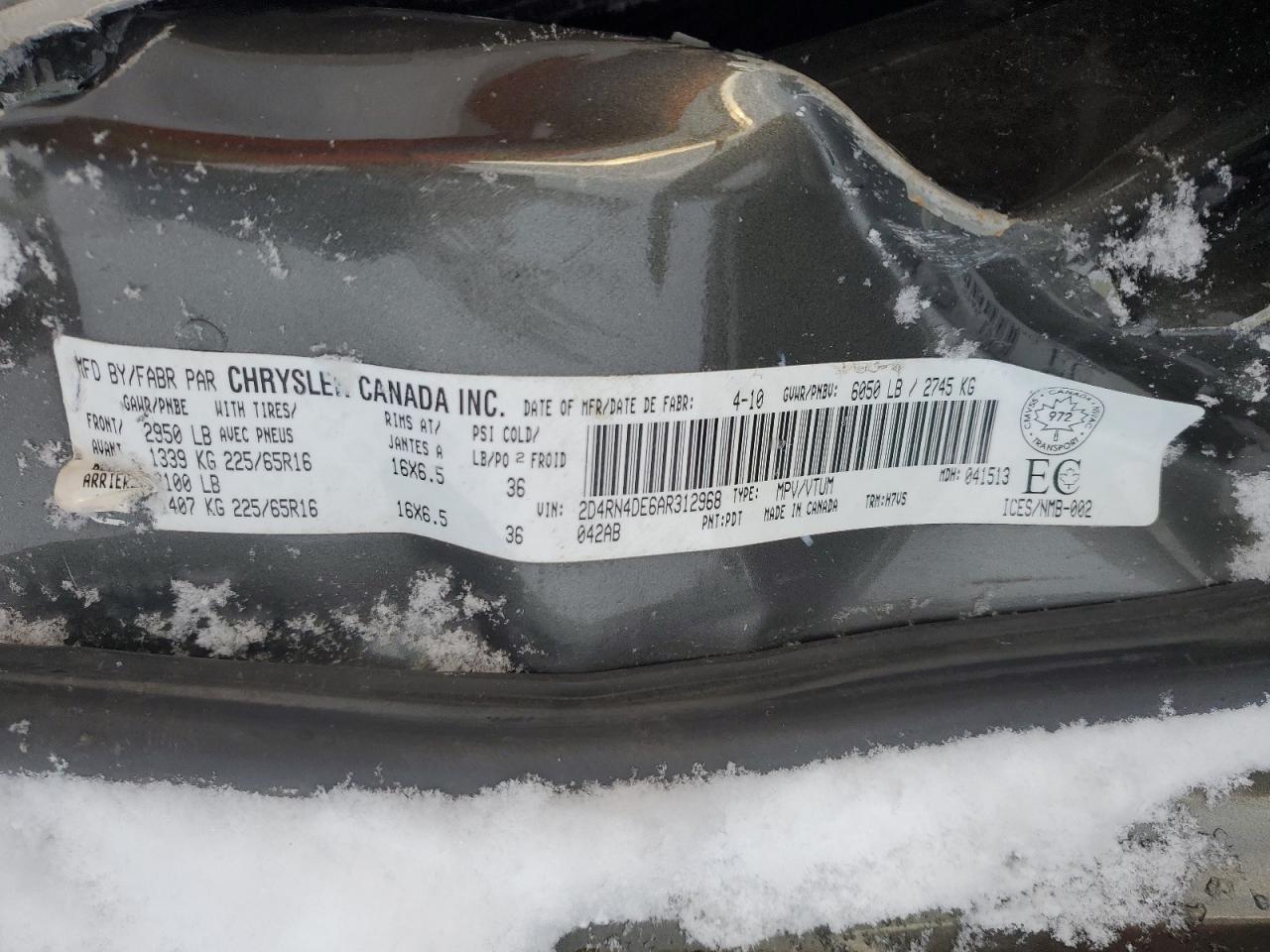 2010 Dodge Caravan - Image 13