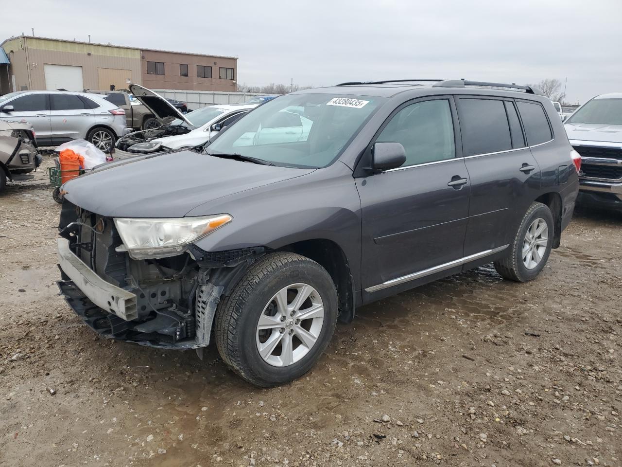 2012 Toyota Highlander - Image 1