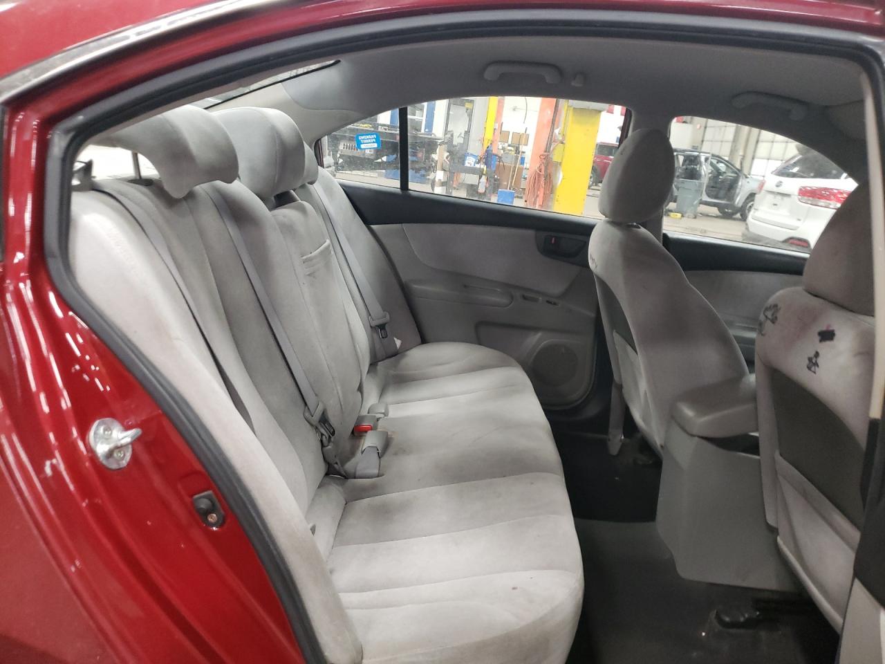 2009 Kia Optima - Image 10