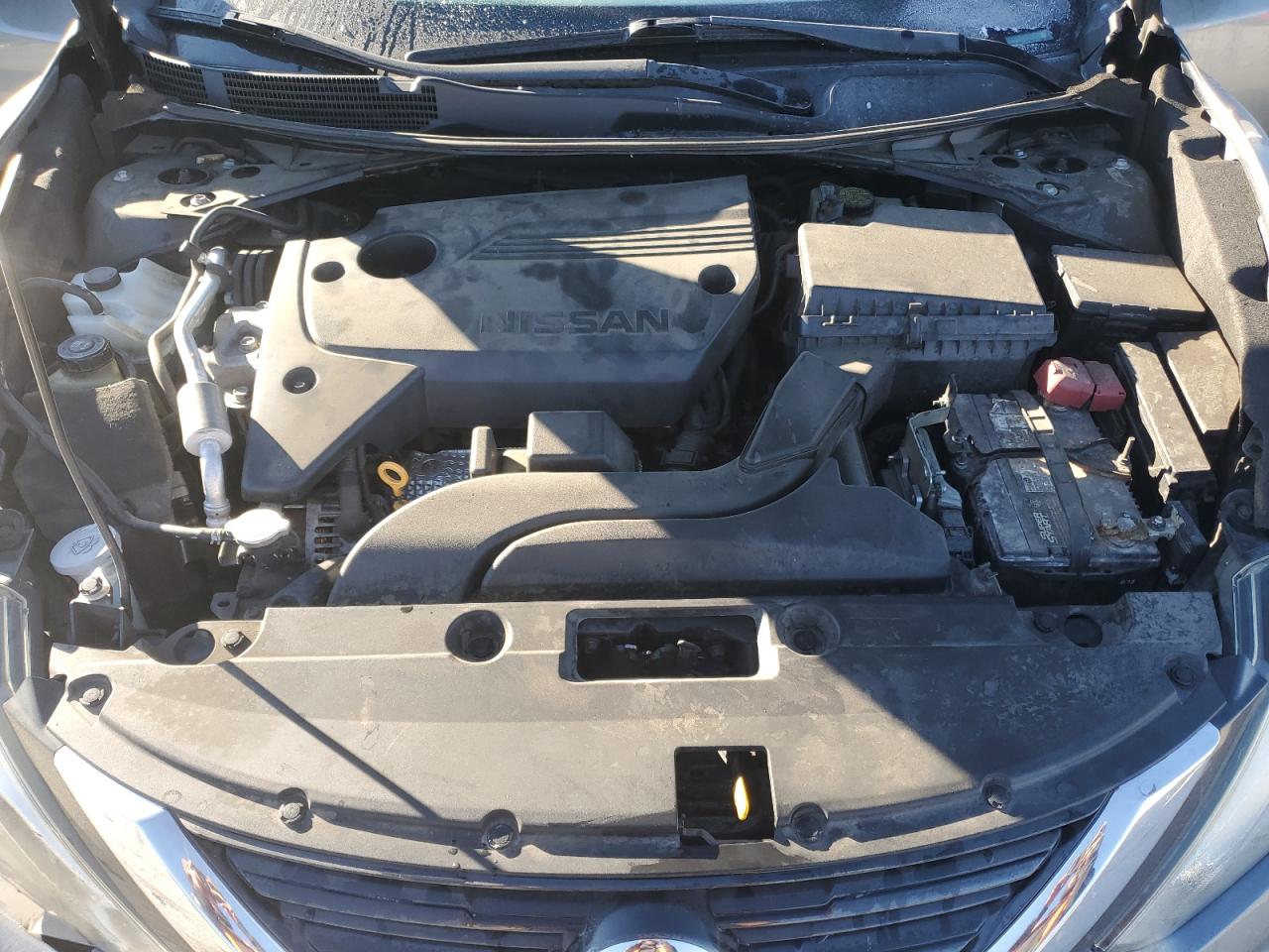 2017 Nissan Altima - Image 12