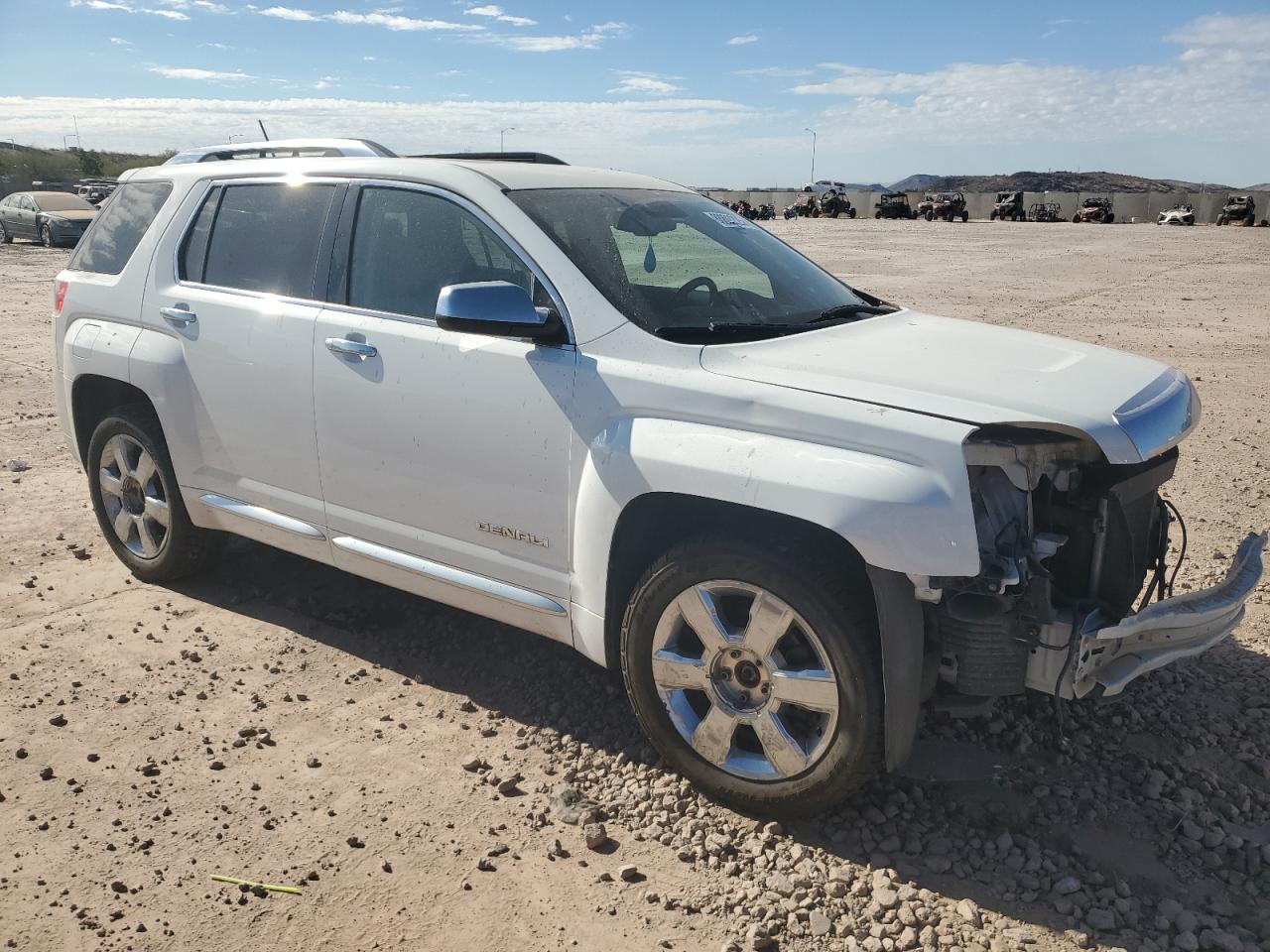 2015 GMC Terrain - Image 4
