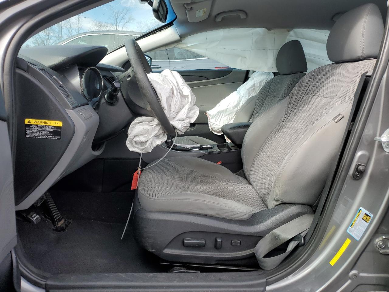 2013 Hyundai Sonata - Image 7
