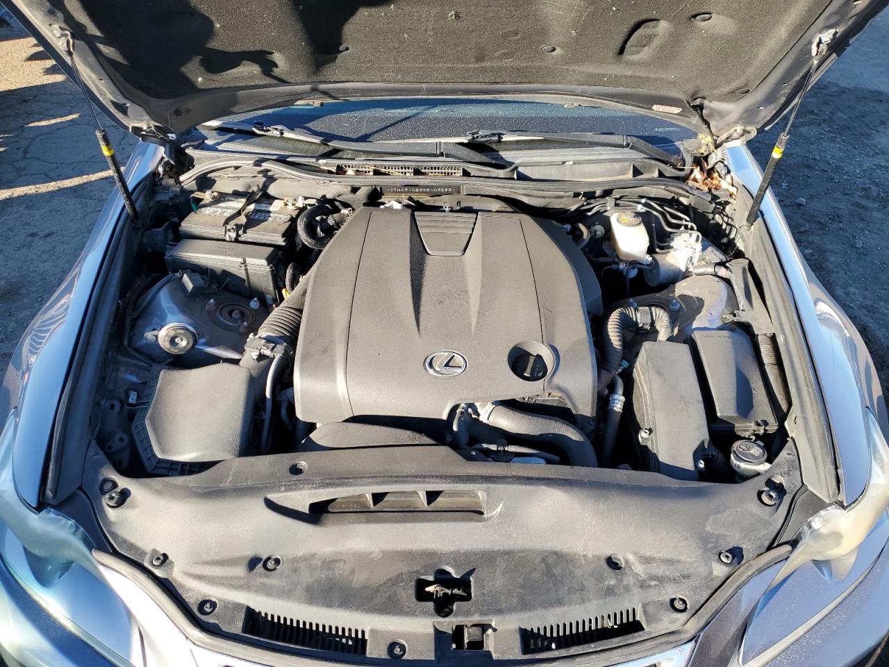 2014 Lexus IS - Image 11
