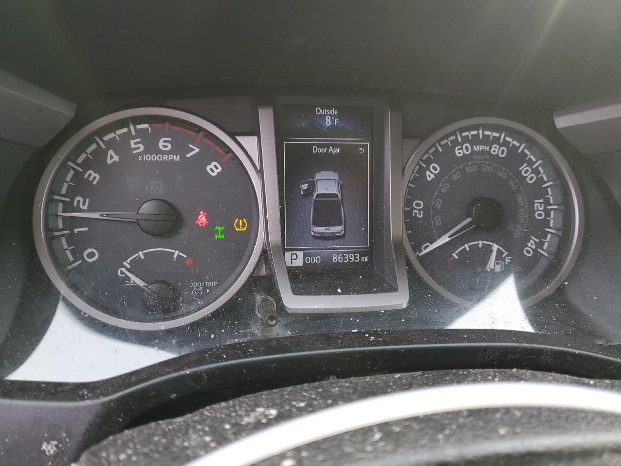 2016 Toyota Tacoma - Image 9