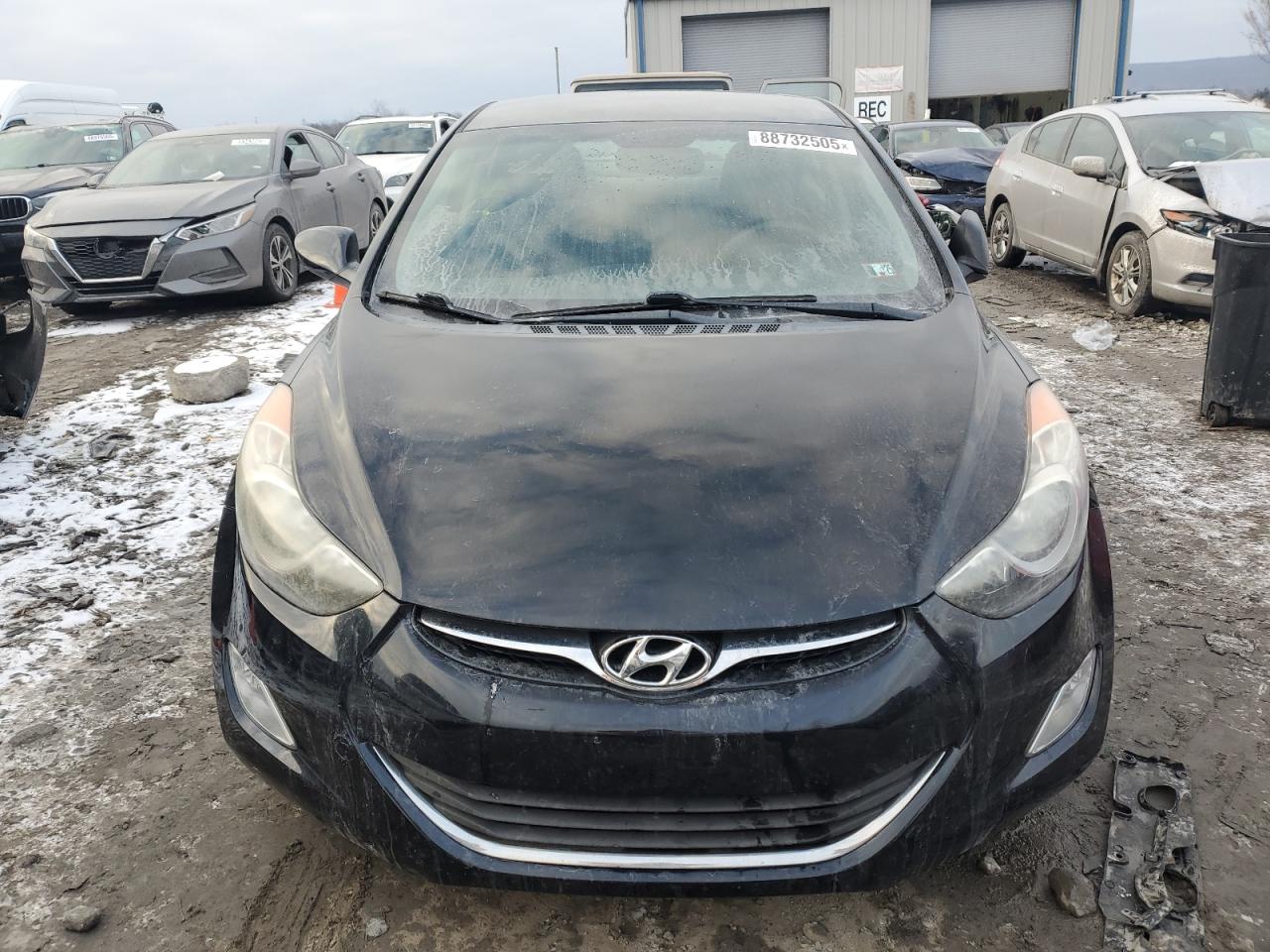 2013 Hyundai Elantra - Image 5