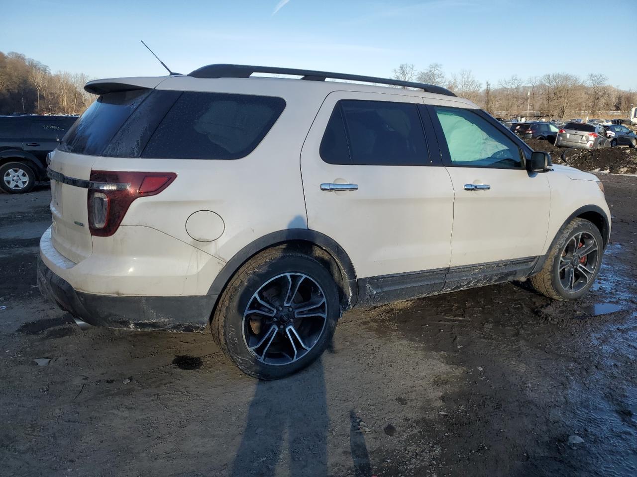 2014 Ford Explorer - Image 3