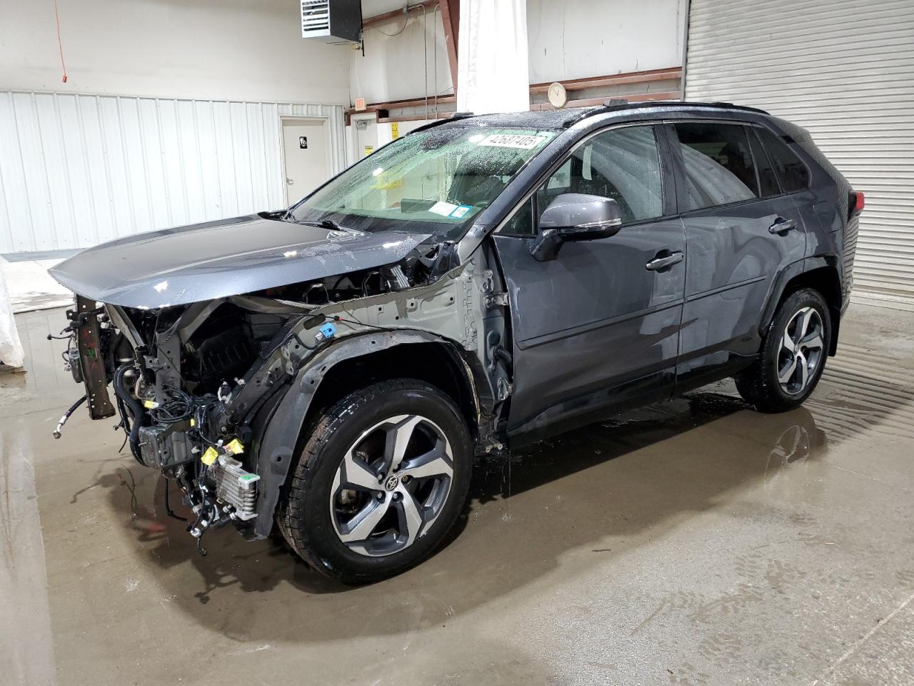2021 Toyota RAV 4 - Image 1