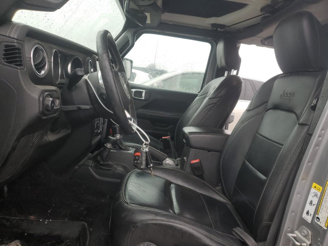 2019 Jeep Wrangler - Image 7