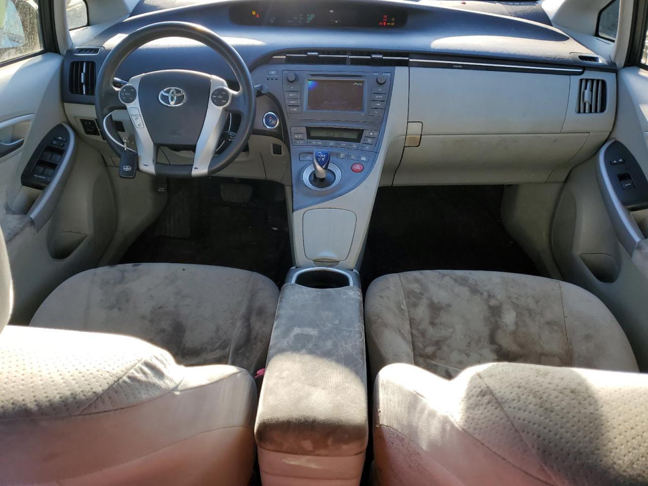 2012 Toyota Prius - Image 8