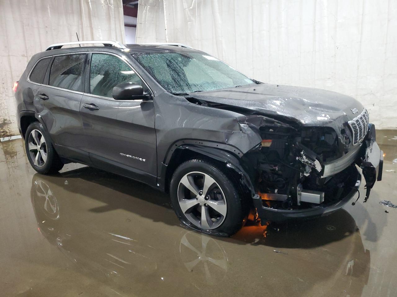 2019 Jeep Grand Cherokee - Image 4