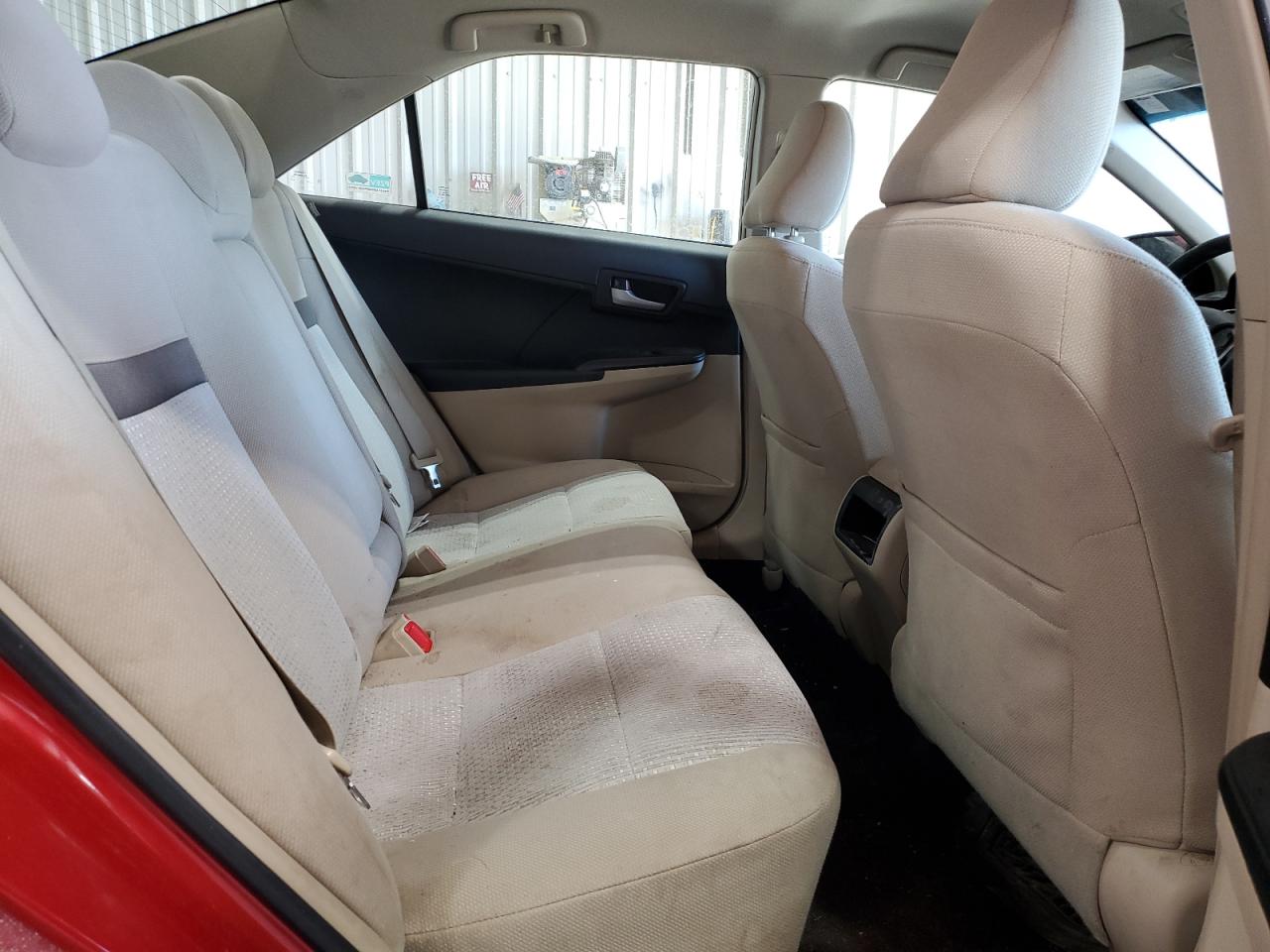 2012 Toyota Camry - Image 10