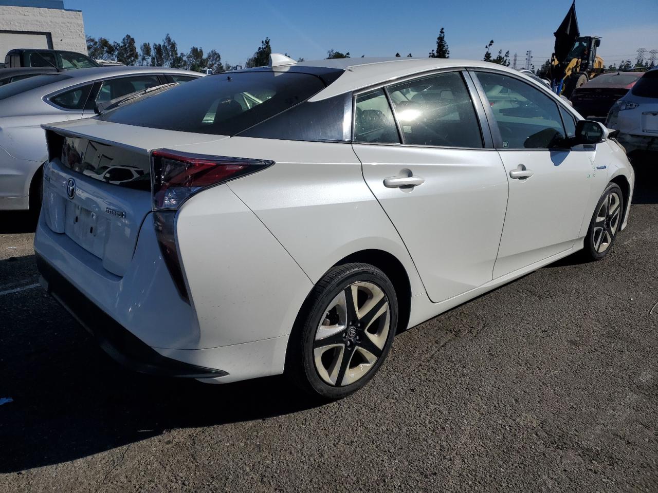 2016 Toyota Prius - Image 3