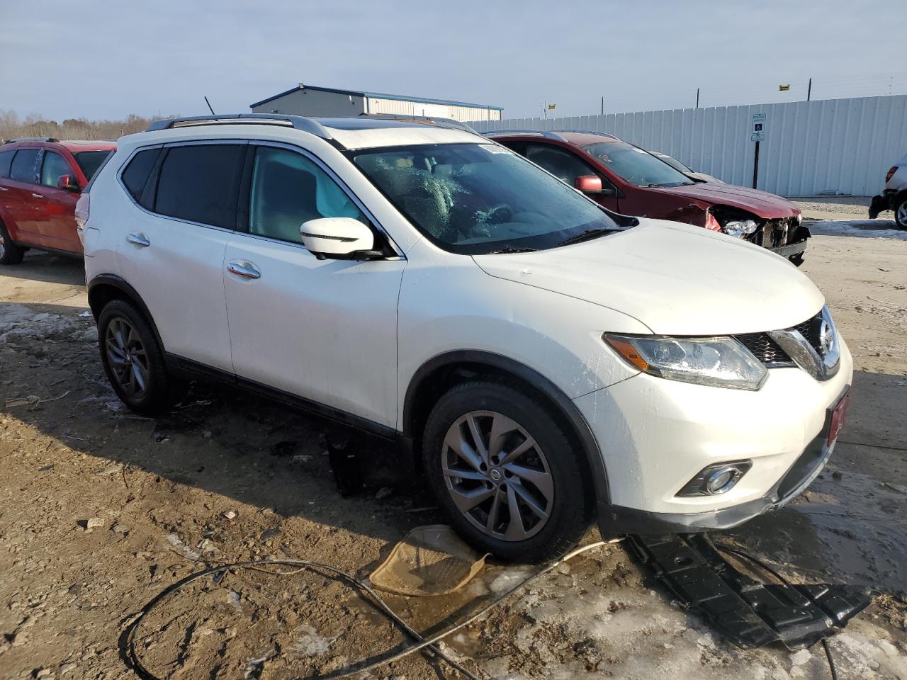 2016 Nissan Rogue - Image 4