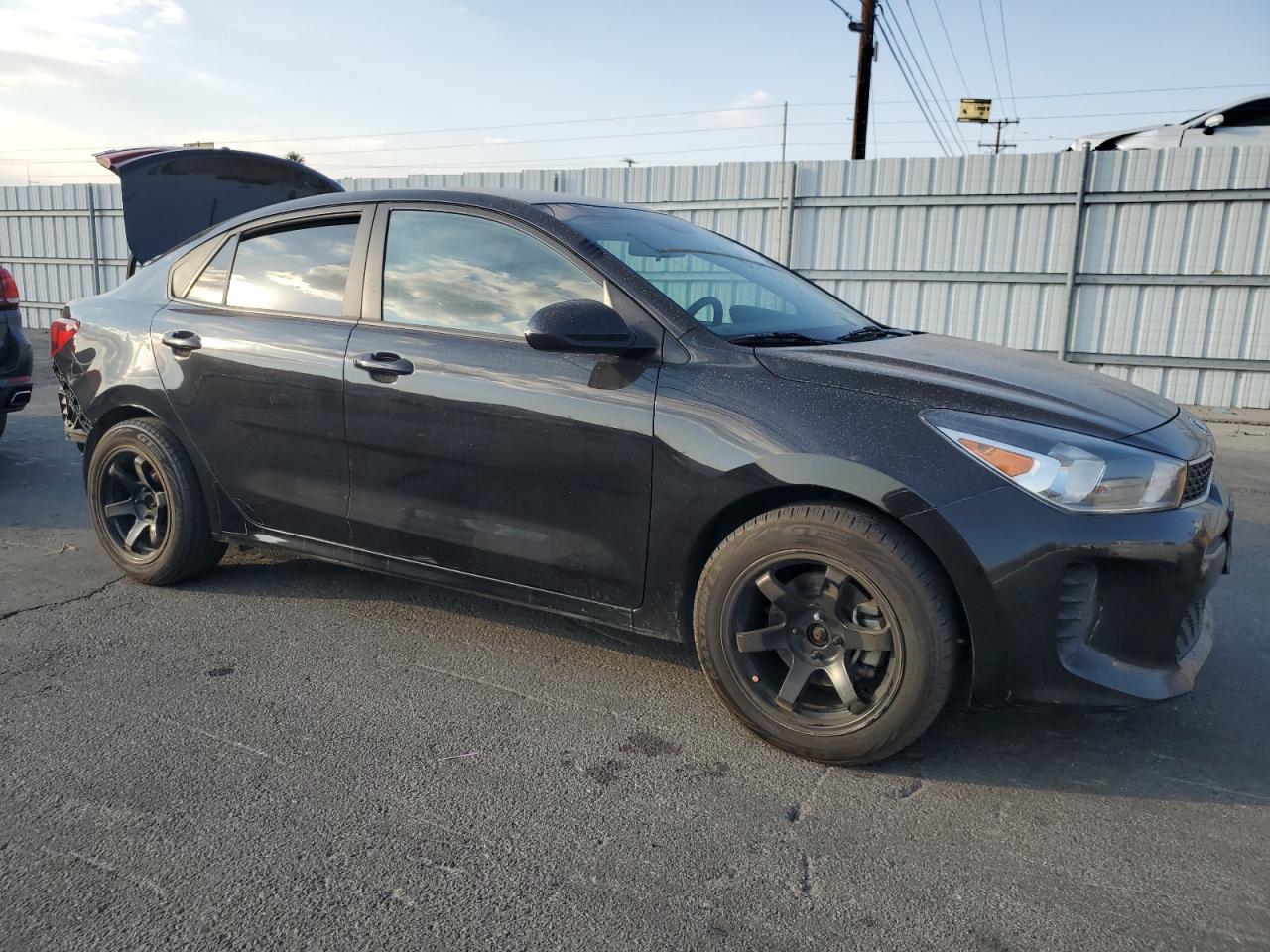 2020 Kia Rio - Image 4