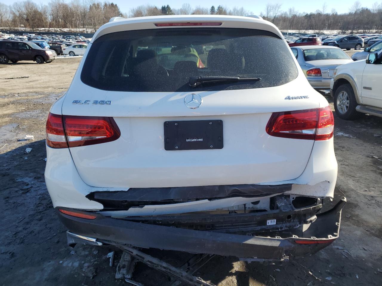 2019 Mercedes-Benz GLC - Image 6