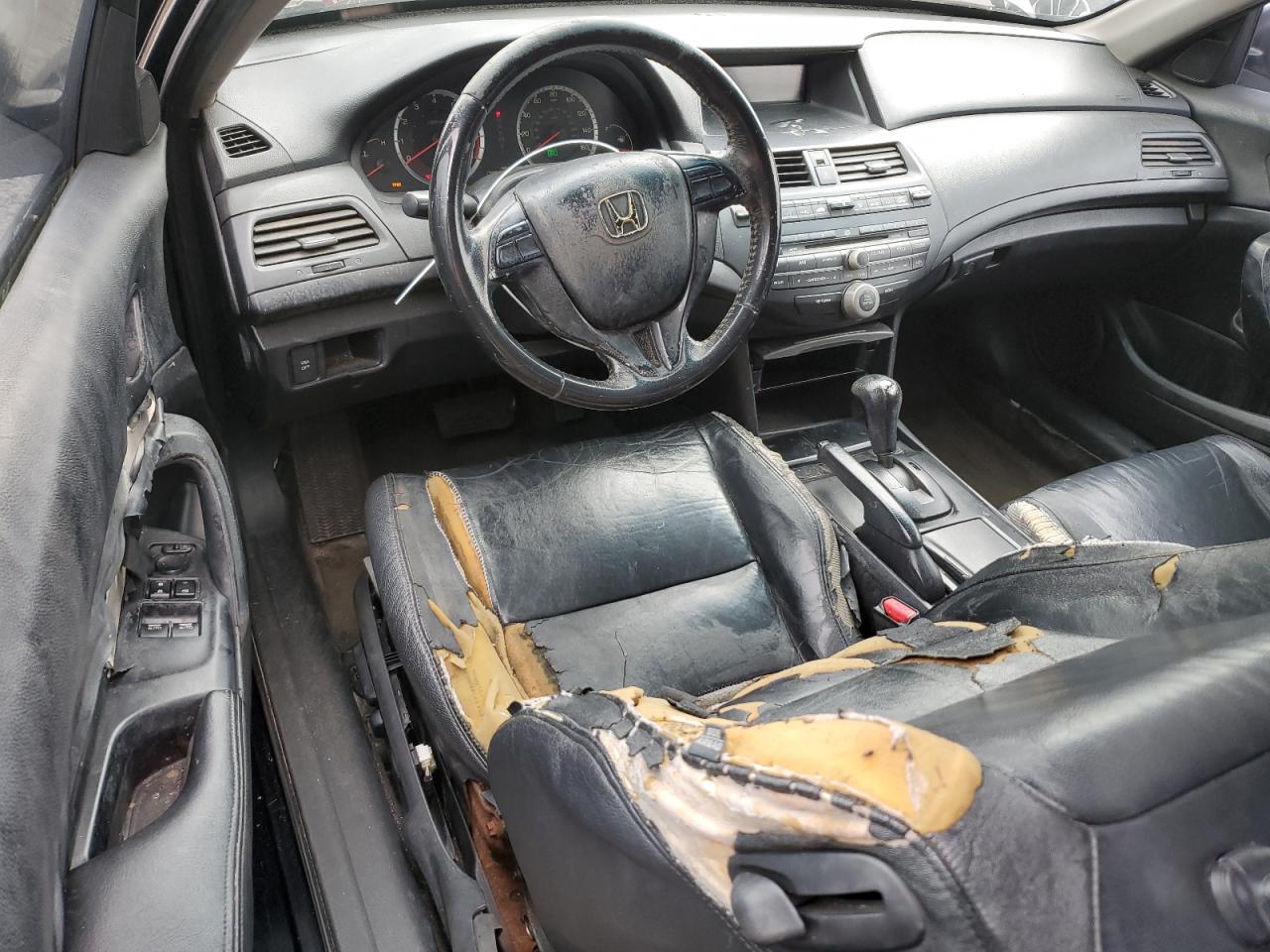2009 Honda Accord - Image 8