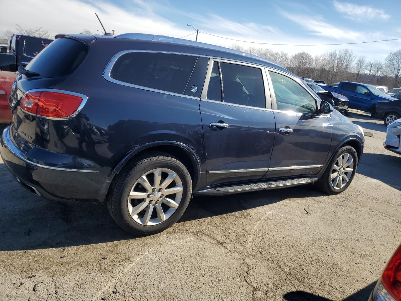 2015 Buick Enclave - Image 3