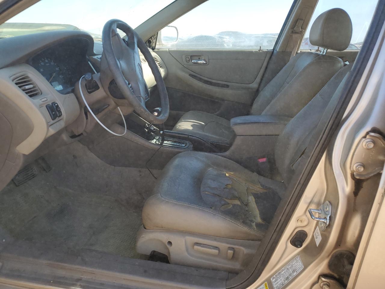 2000 Honda Accord - Image 7