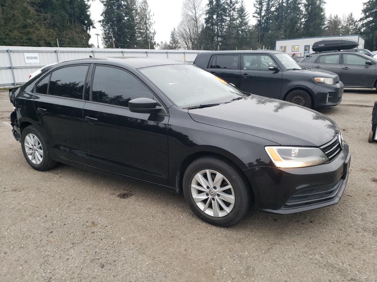 2015 Volkswagen Jetta - Image 4