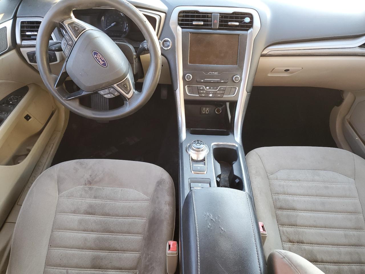 2019 Ford Fusion - Image 8