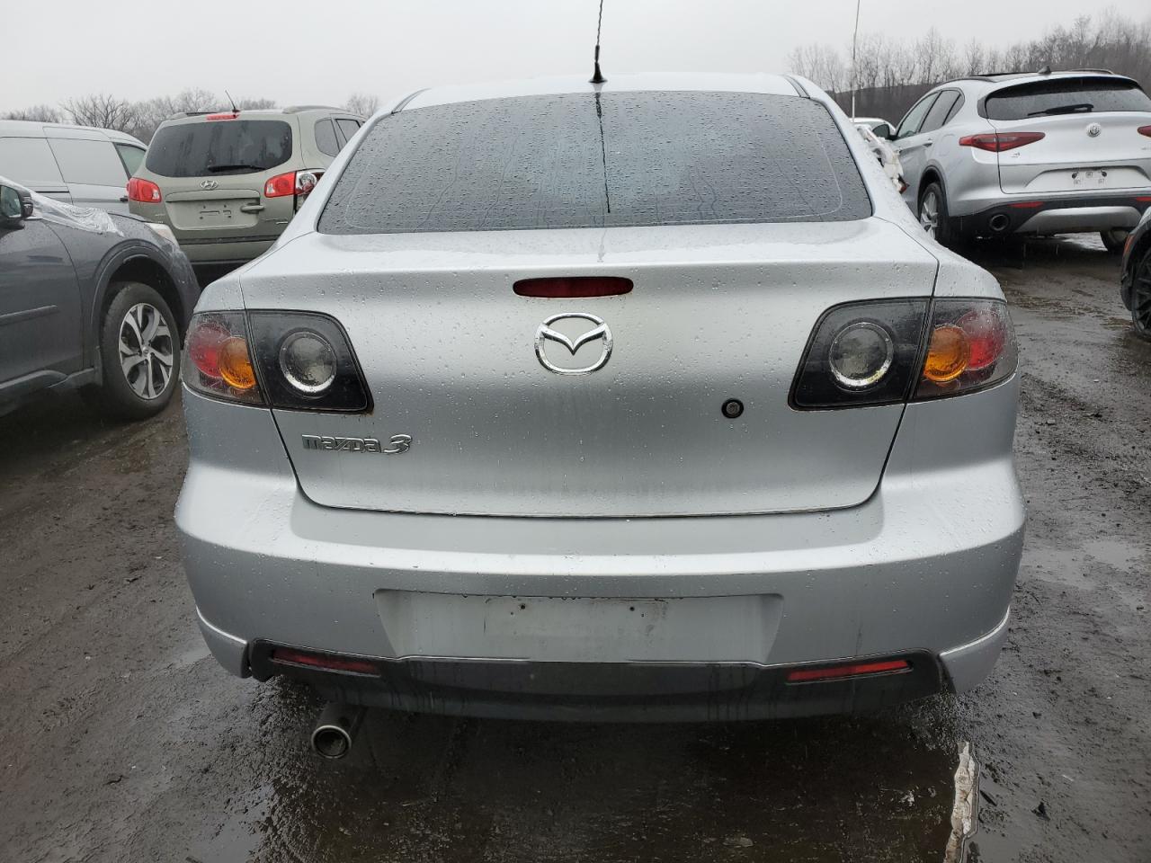 2006 Mazda 3 - Image 6