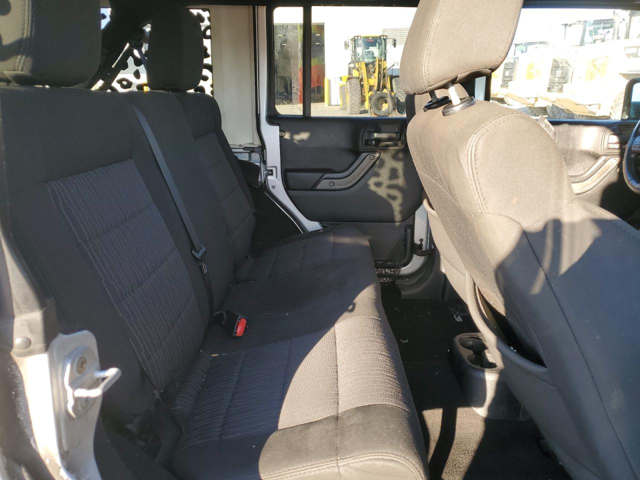 2012 Jeep Wrangler - Image 11