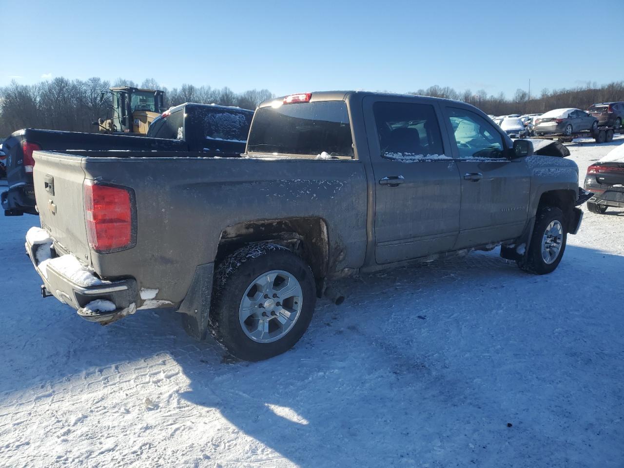 2015 Chevrolet Silverado - Image 3