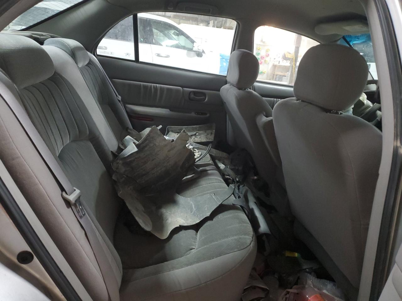 2004 Buick Century - Image 10