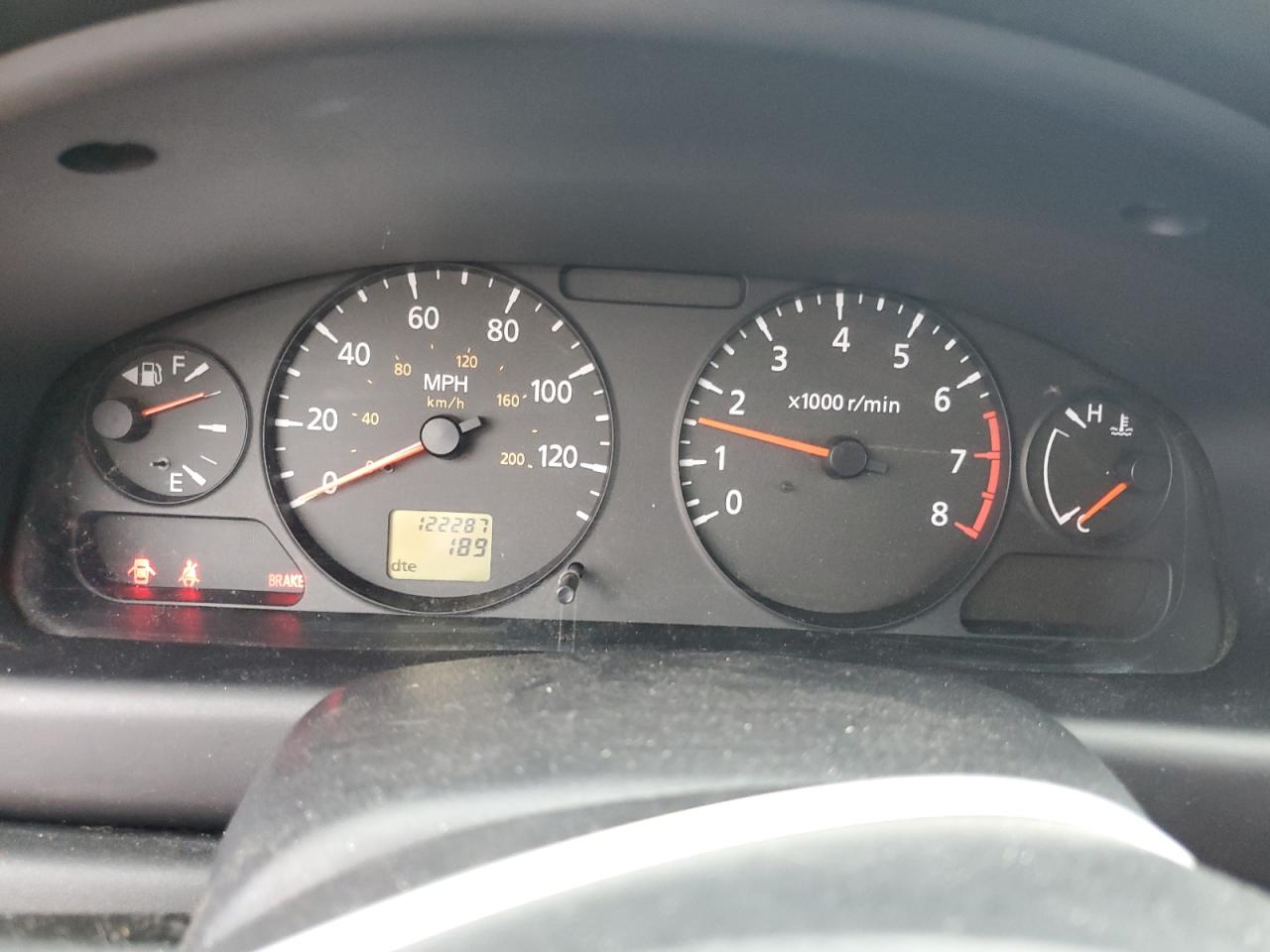 2005 Nissan Sentra - Image 9