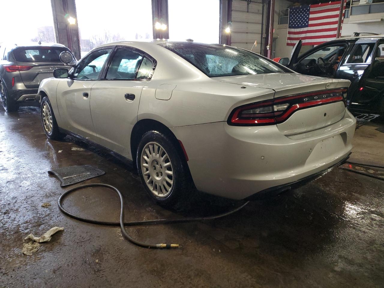 2018 Dodge Charger - Image 2