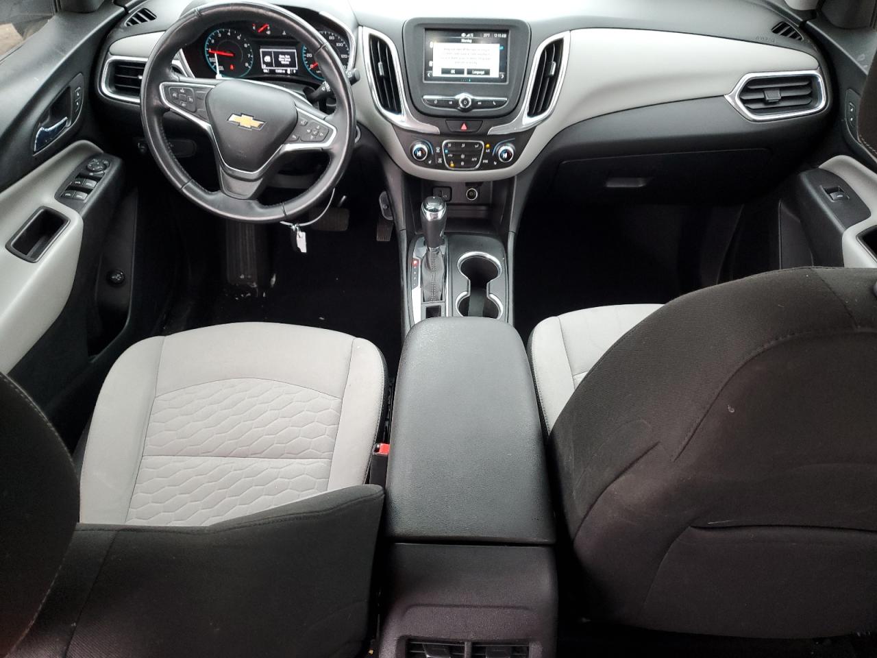 2018 Chevrolet Equinox - Image 8