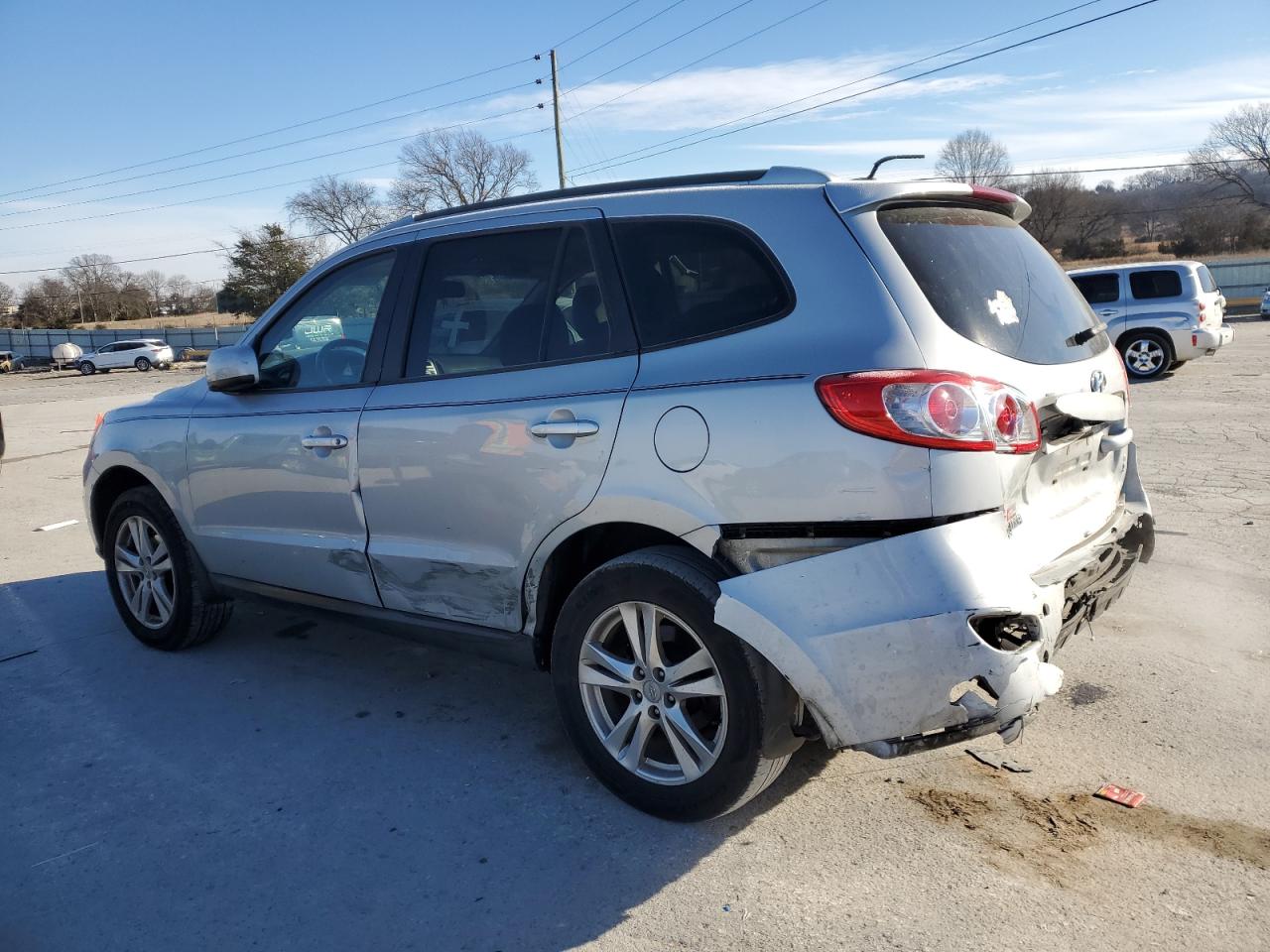 2010 Hyundai Santa Fe - Image 2