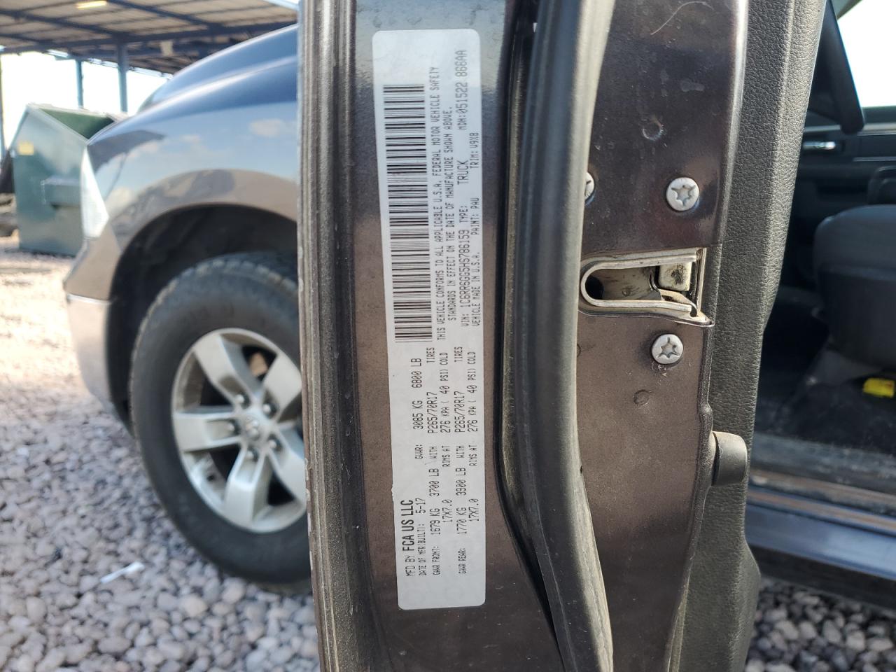 2017 RAM 1500 - Image 12