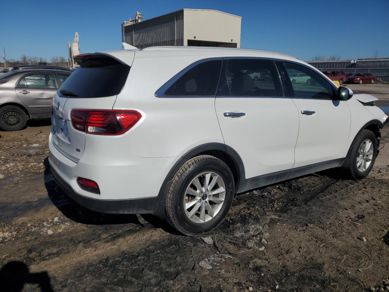 2019 Kia Sorento - Image 3