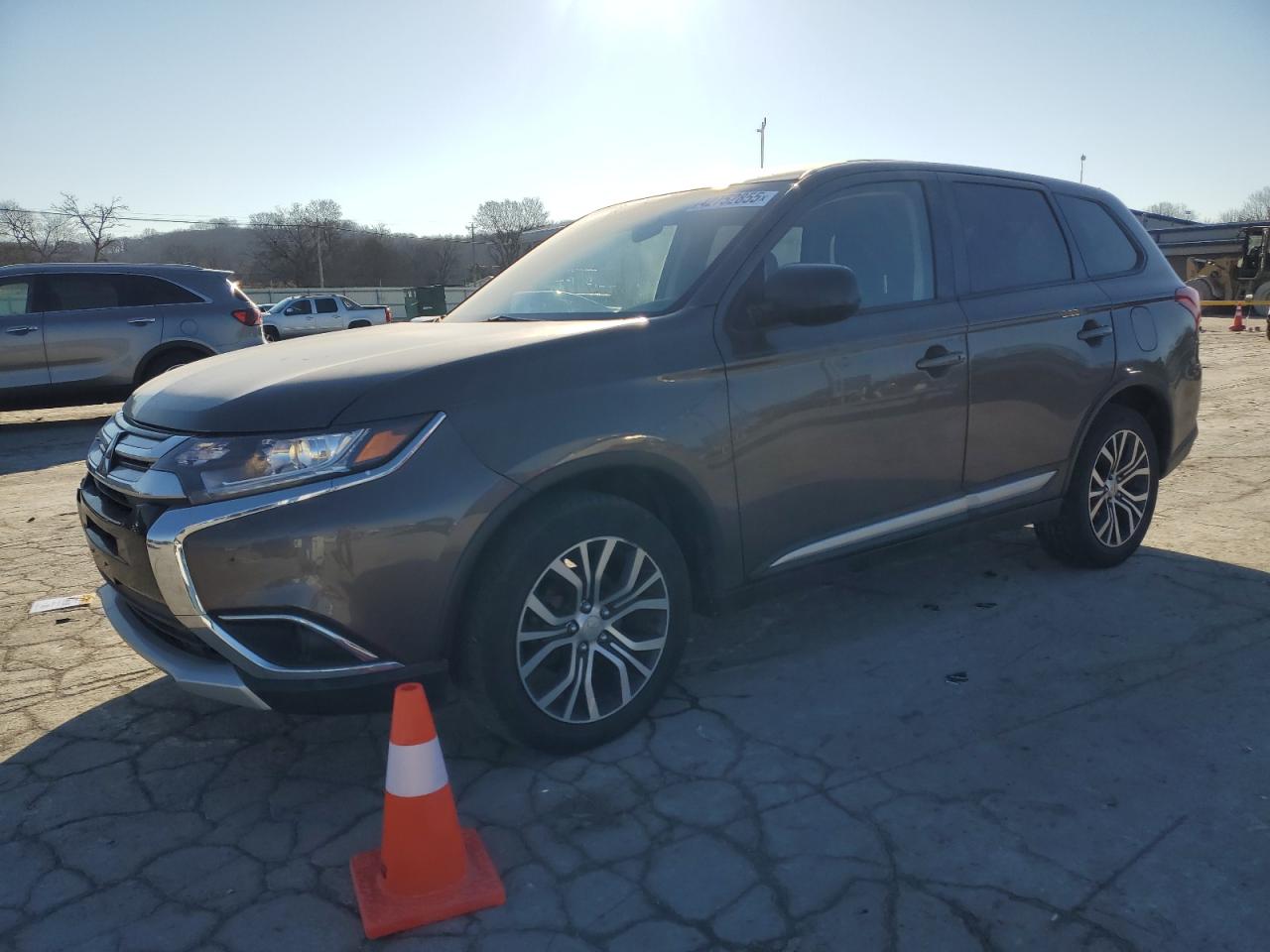 2018 Mitsubishi Outlander - Image 1