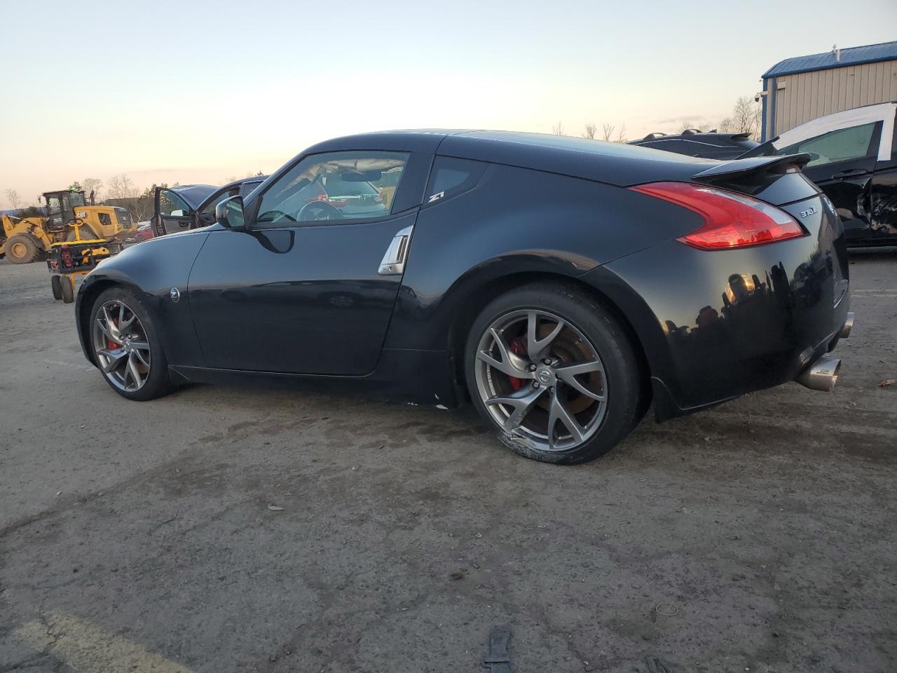 VIN JN1AZ4EH5EM632091 2014 NISSAN 370Z no.2