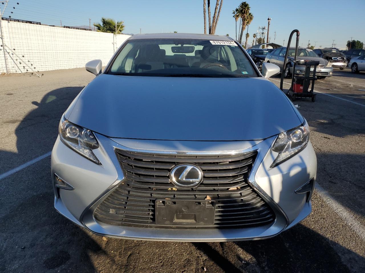 VIN 58ABK1GG5GU008274 2016 LEXUS ES350 no.5