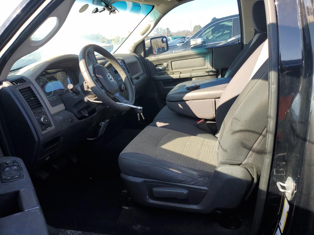 2012 Dodge RAM - Image 7