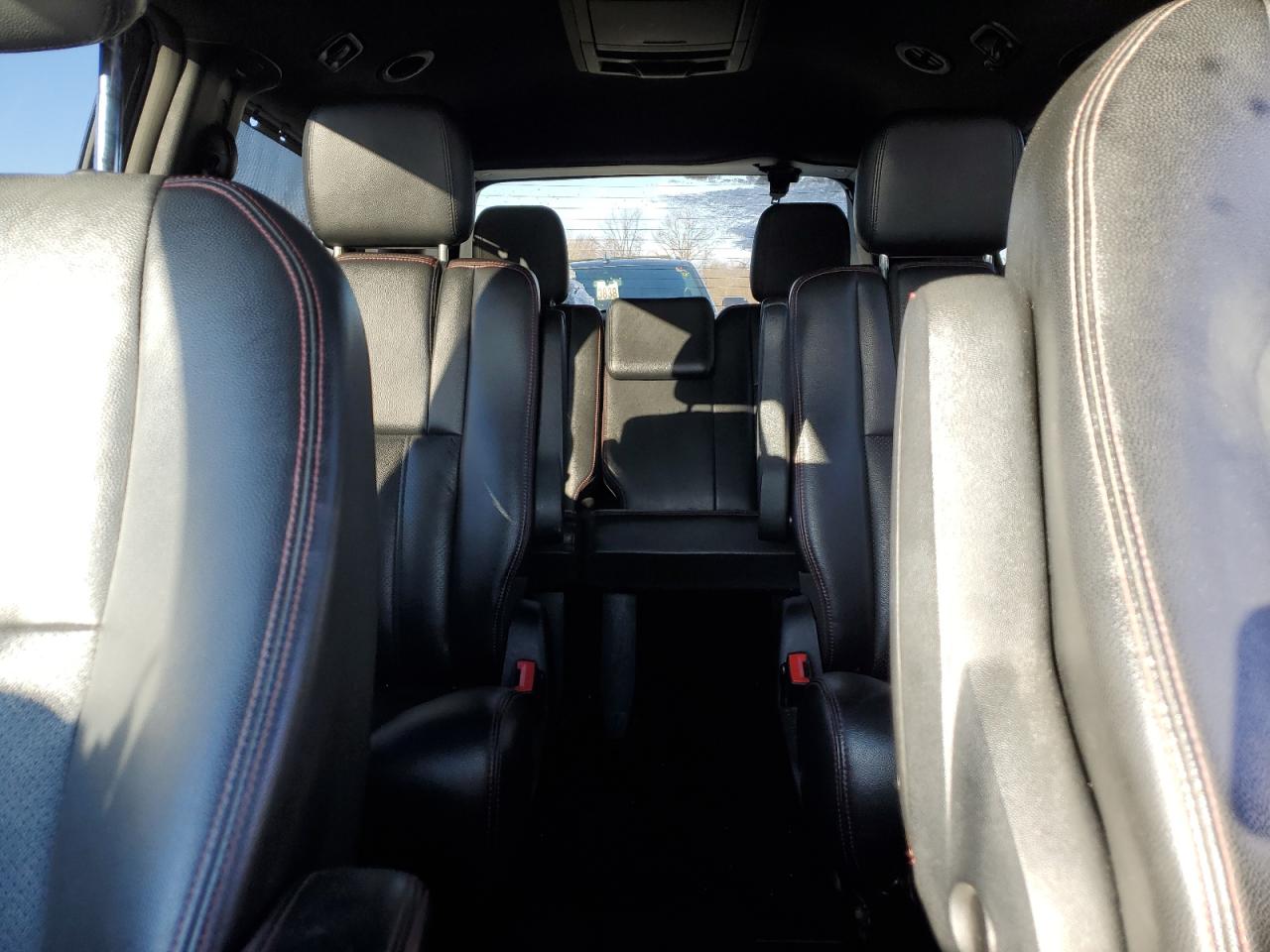 2011 Dodge Caravan - Image 10