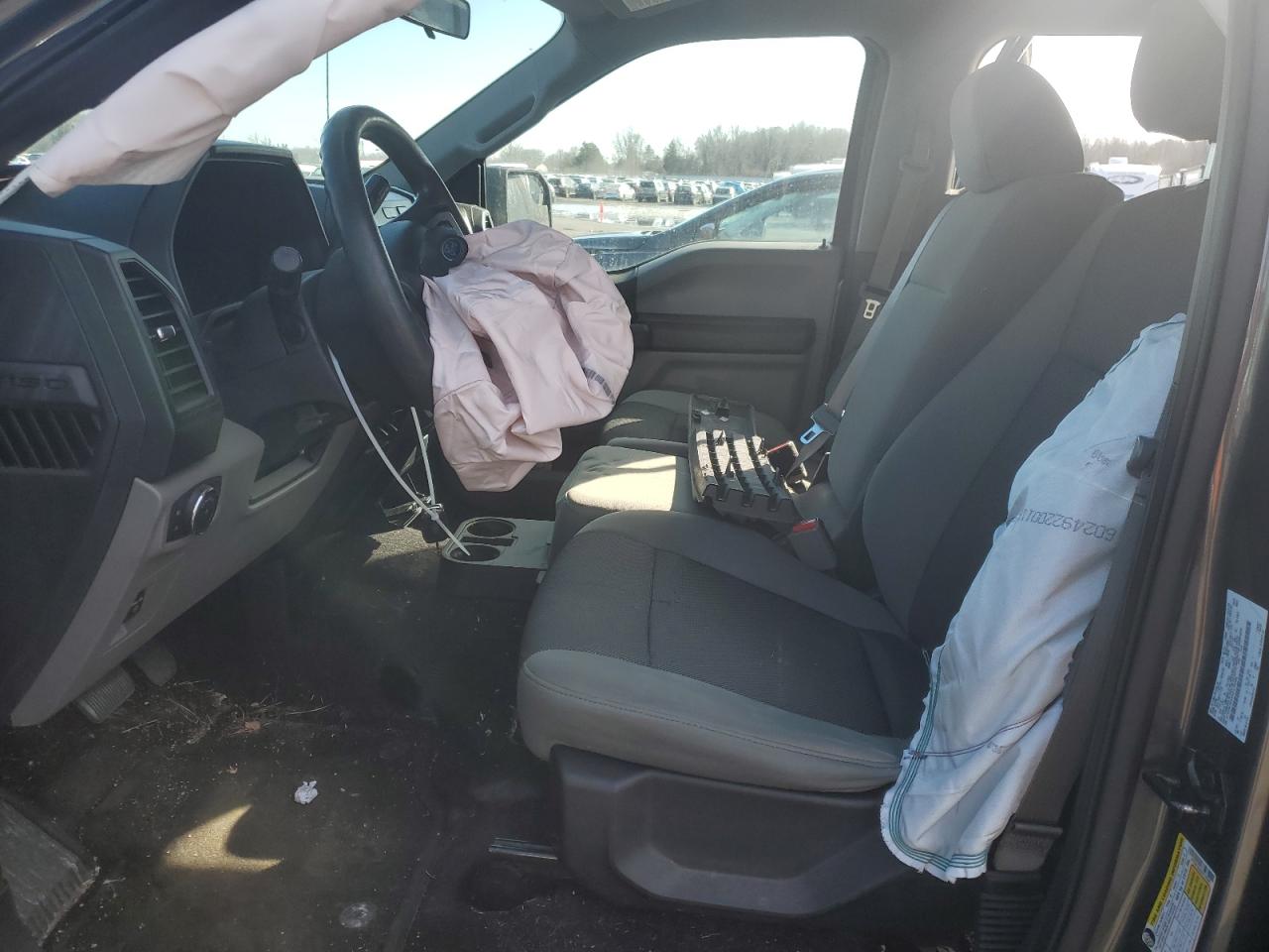 2016 Ford F-150 - Image 7