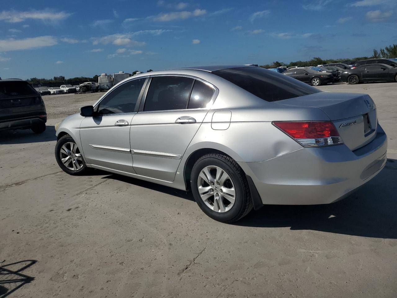 2010 Honda Accord - Image 2