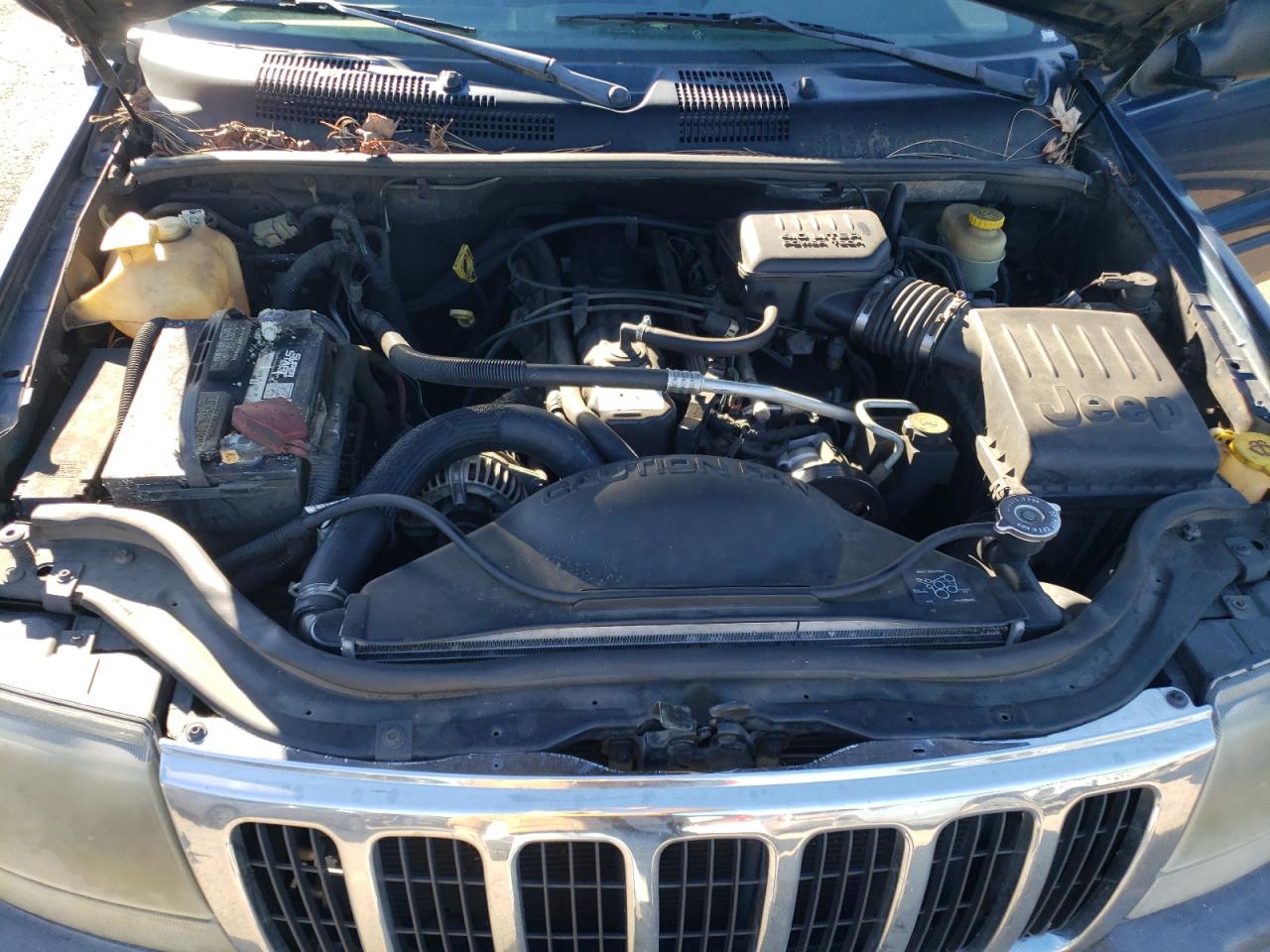 2003 Jeep Grand Cherokee - Image 11