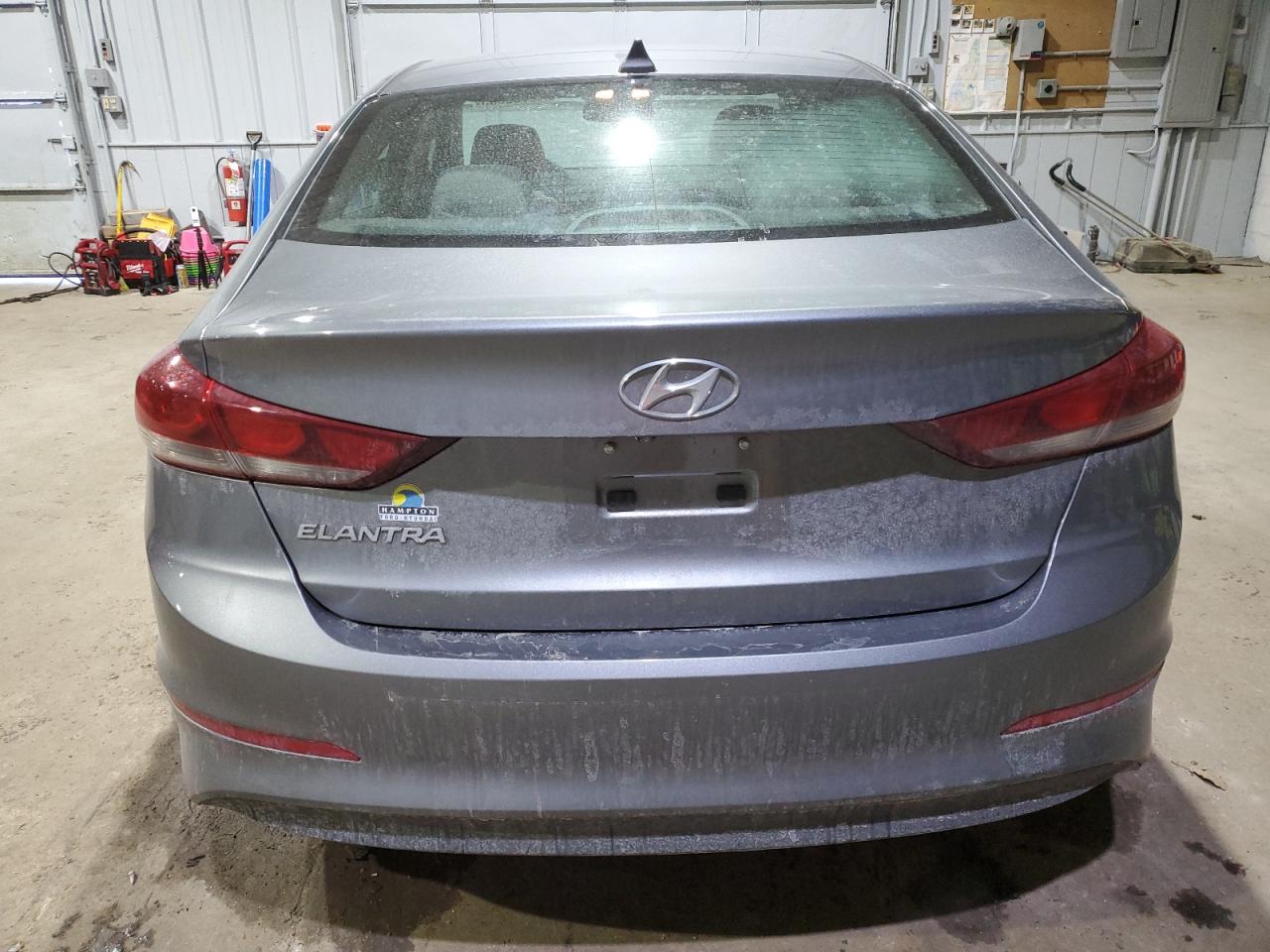 2018 Hyundai Elantra - Image 6