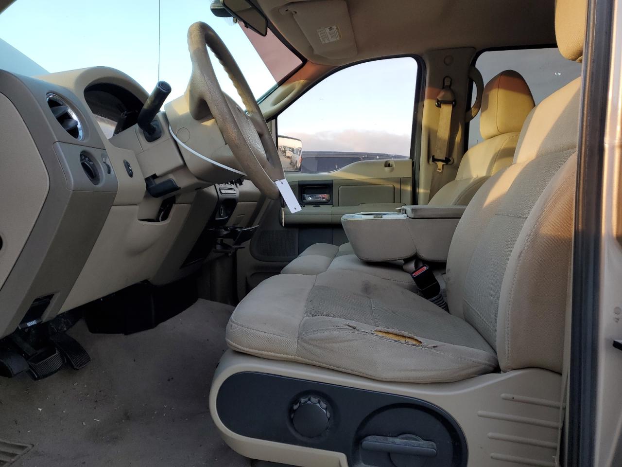 2005 Ford F-150 - Image 7