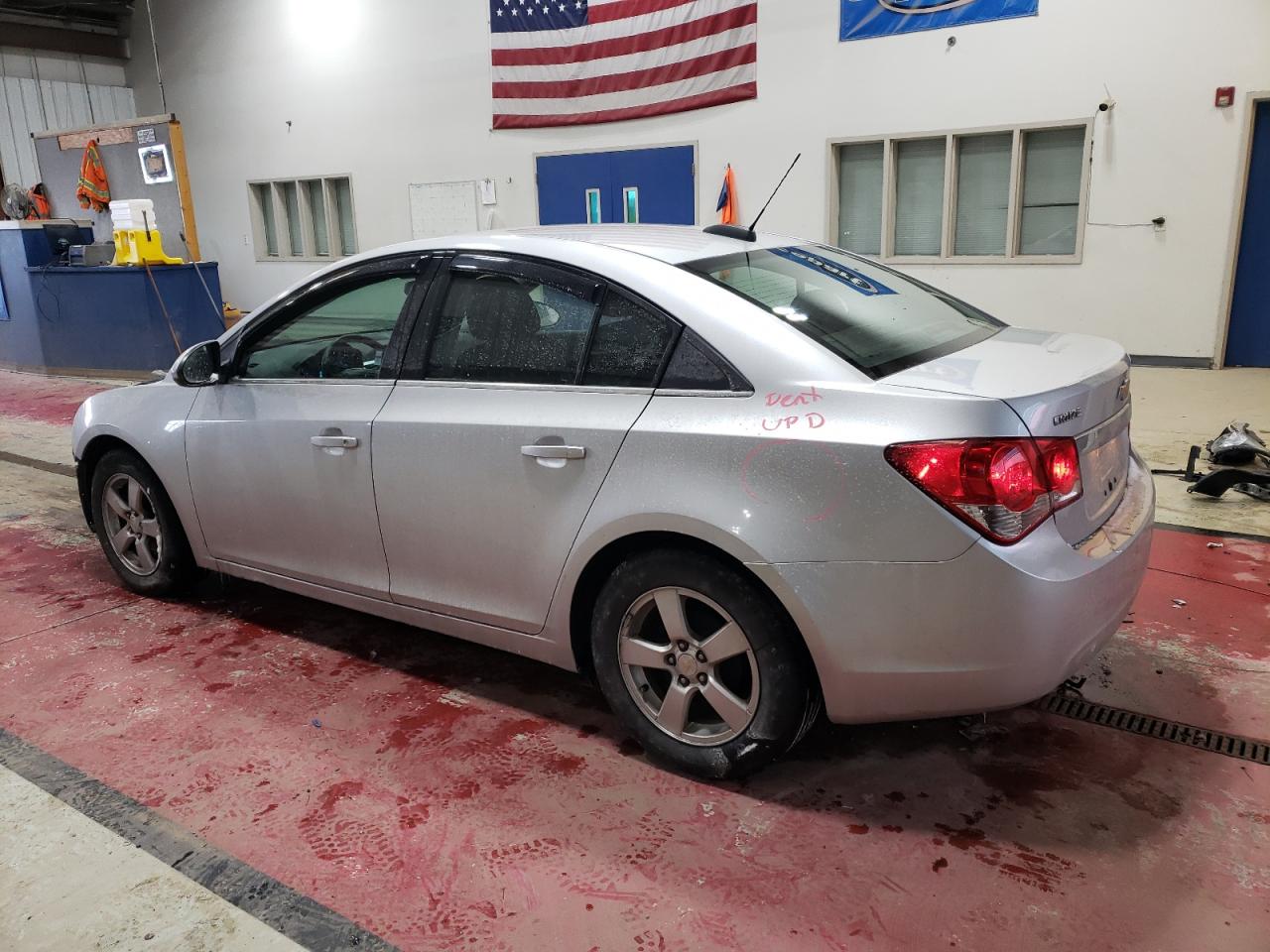 2015 Chevrolet Cruze - Image 2